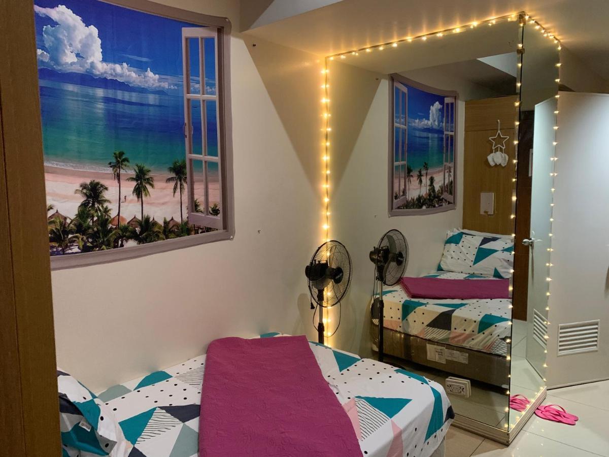 Kathys Crib At Shell Residences Manila Esterno foto