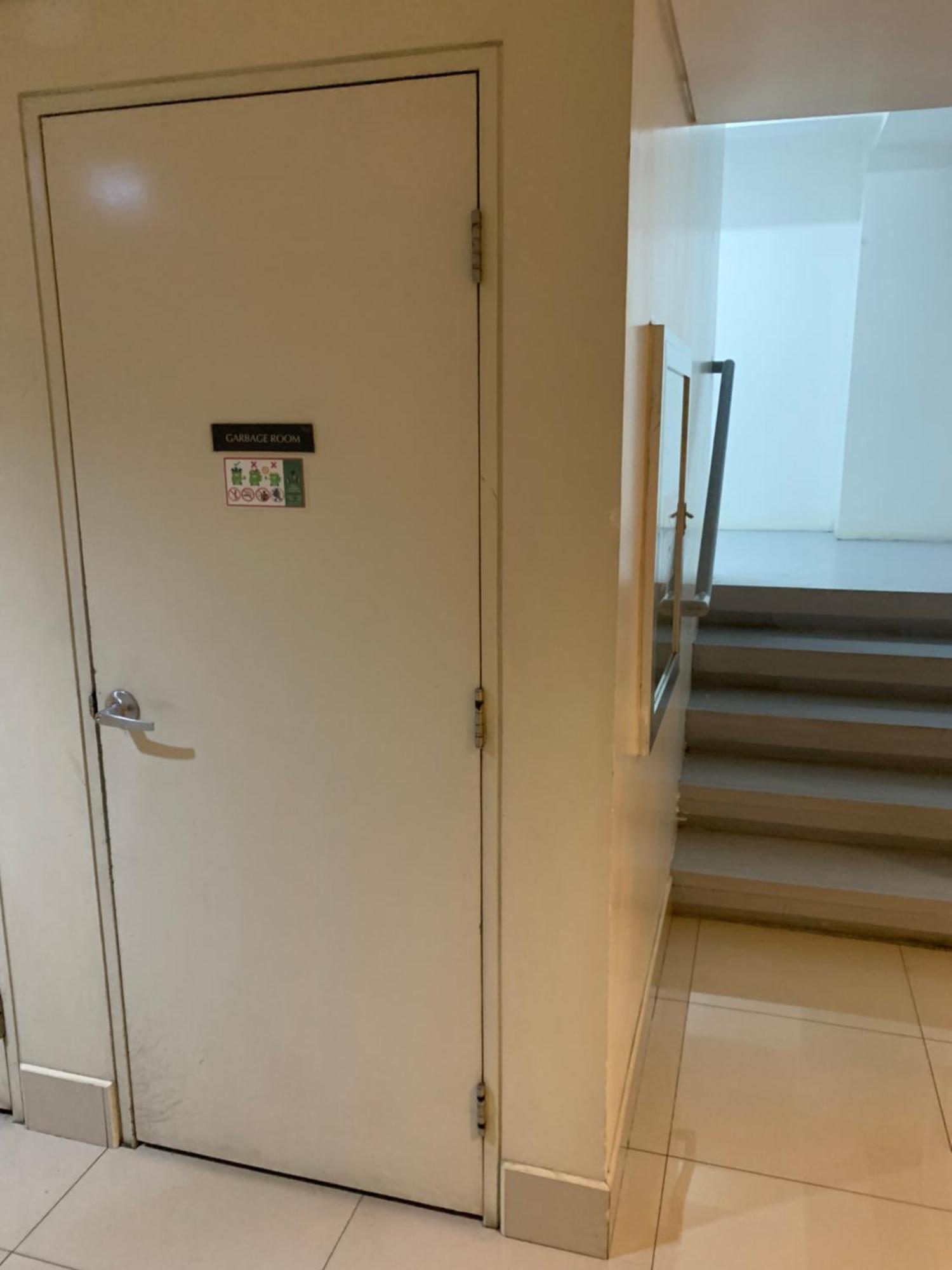 Kathys Crib At Shell Residences Manila Esterno foto