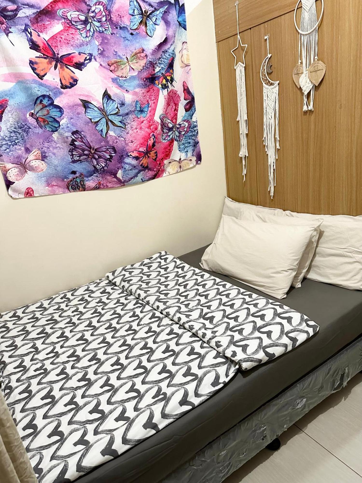 Kathys Crib At Shell Residences Manila Esterno foto